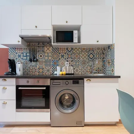 Cosy And Trendy 3 Bedrooms Train Tramway Apartament Nicea