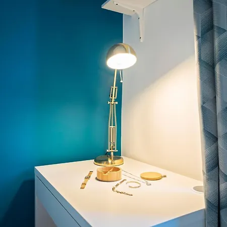 Cosy And Trendy 3 Bedrooms Train Tramway Niza